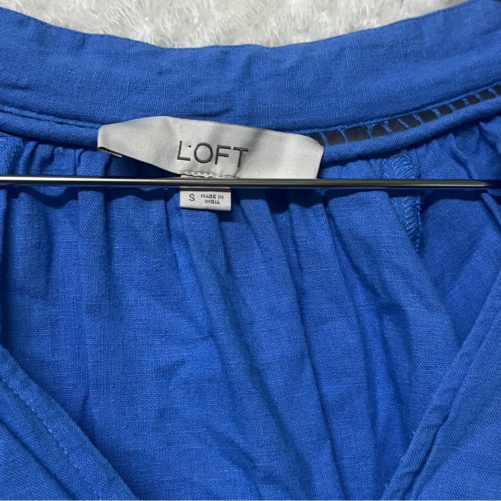 LOFT Womens Top Royal Blue Blouse with Sleeve Accents V Neck Linen Blend Small - Picture 7 of 10